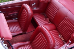 Ford-Mustang-1966-sellerie-cuir