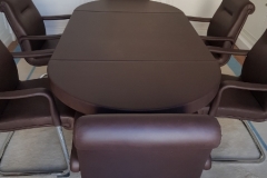 table-de-confc3a9rence-gainc3a9-cuir-et-ensemble-de-6-fauteuils-cuirs
